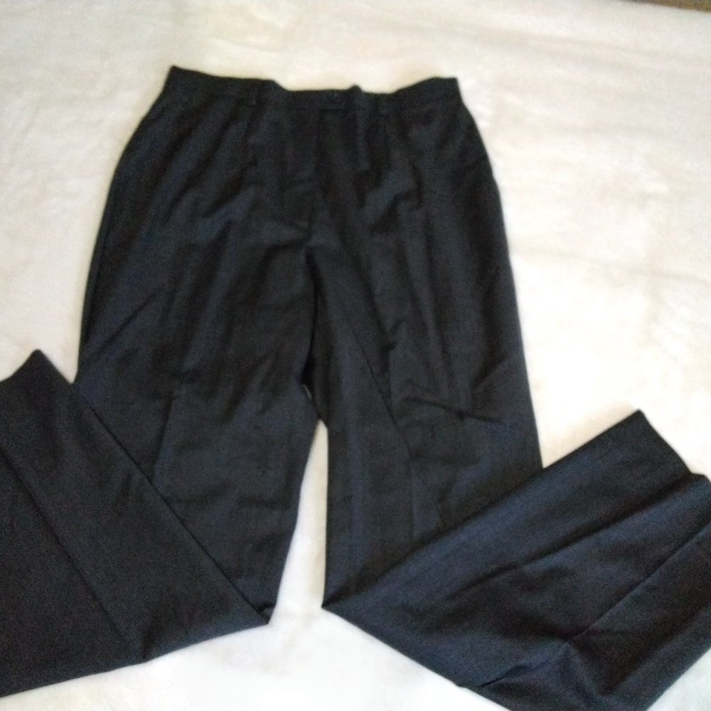 Escada gray wool pants